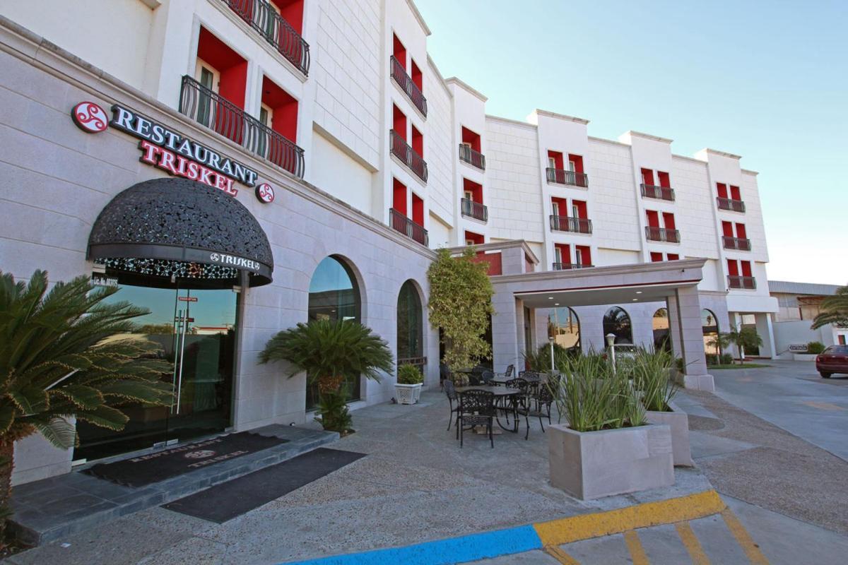 Hotel Colon Plaza Business Class Nuevo Laredo Exteriör bild